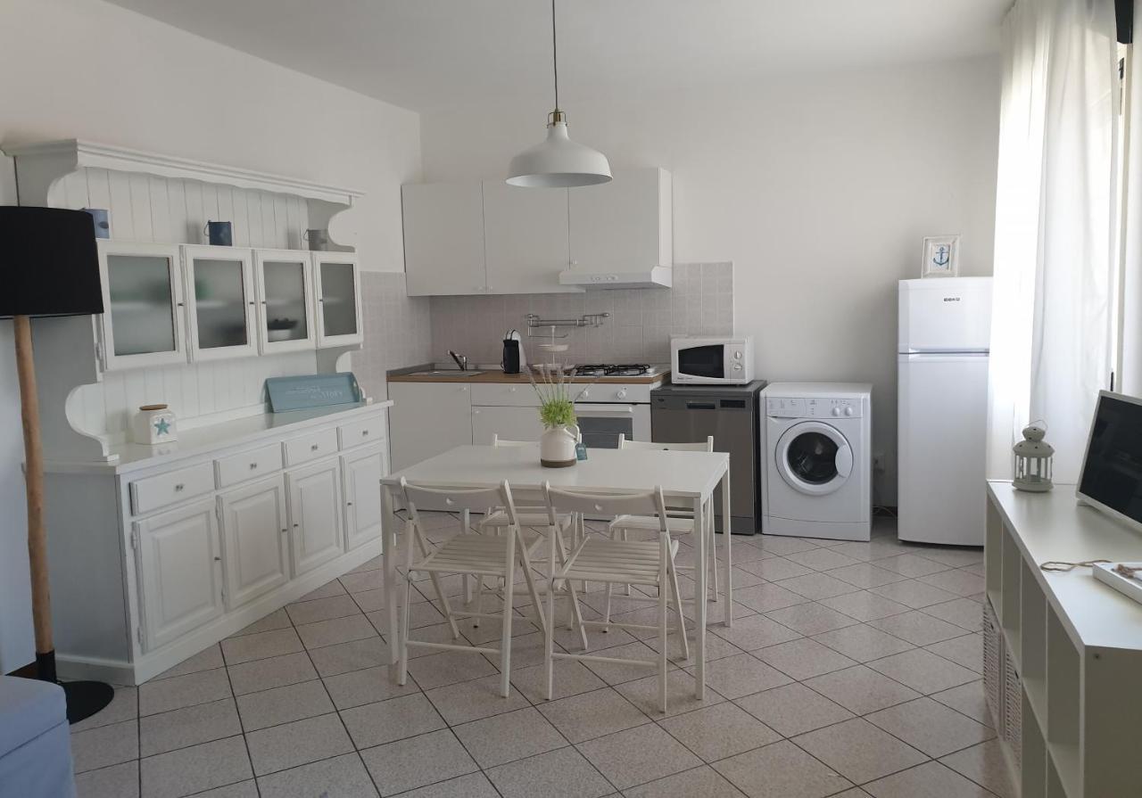 La Casa Di Mattia Appartement Pula Buitenkant foto